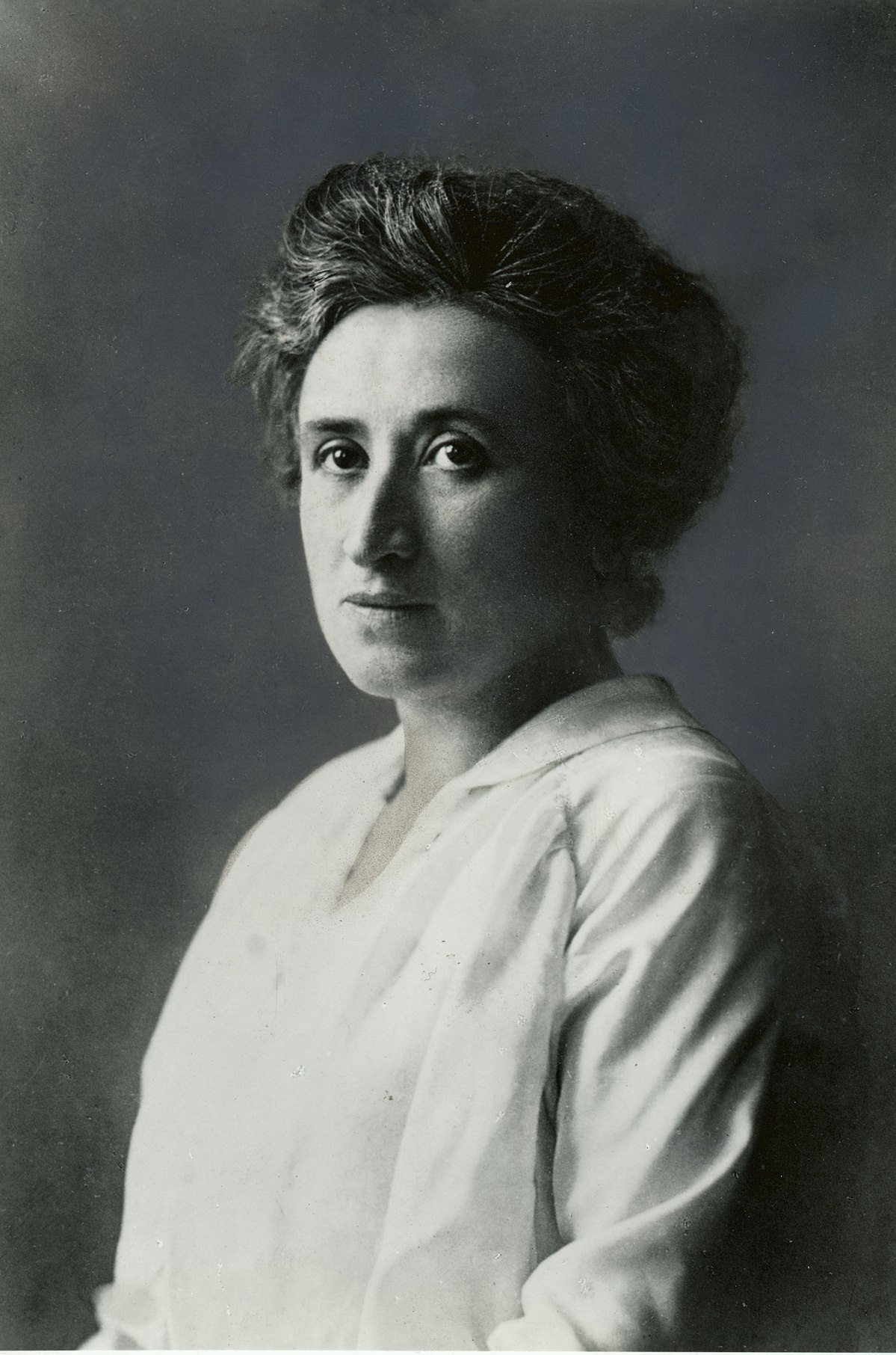 1200px Rosa Luxemburg